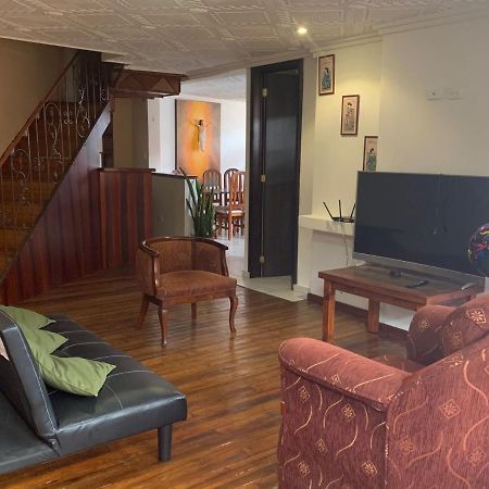 Hostel Santa Canela Cuenca Zewnętrze zdjęcie