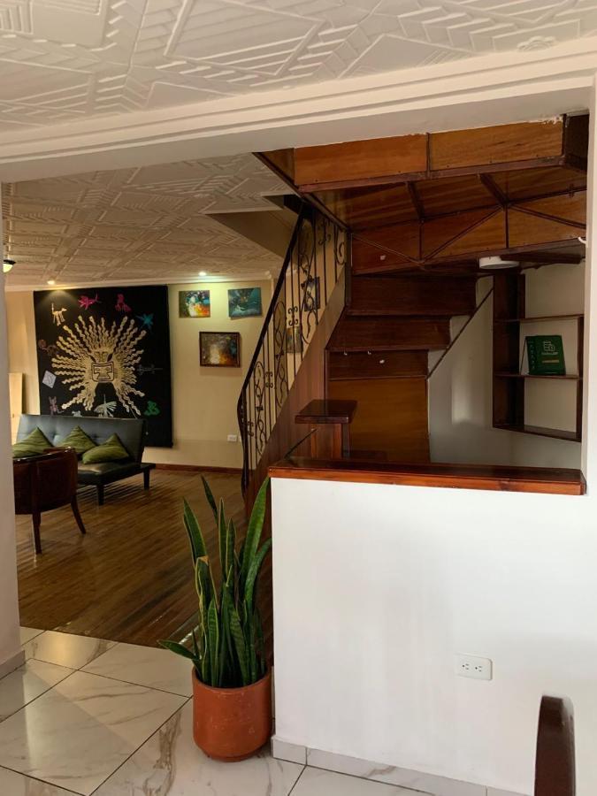 Hostel Santa Canela Cuenca Zewnętrze zdjęcie