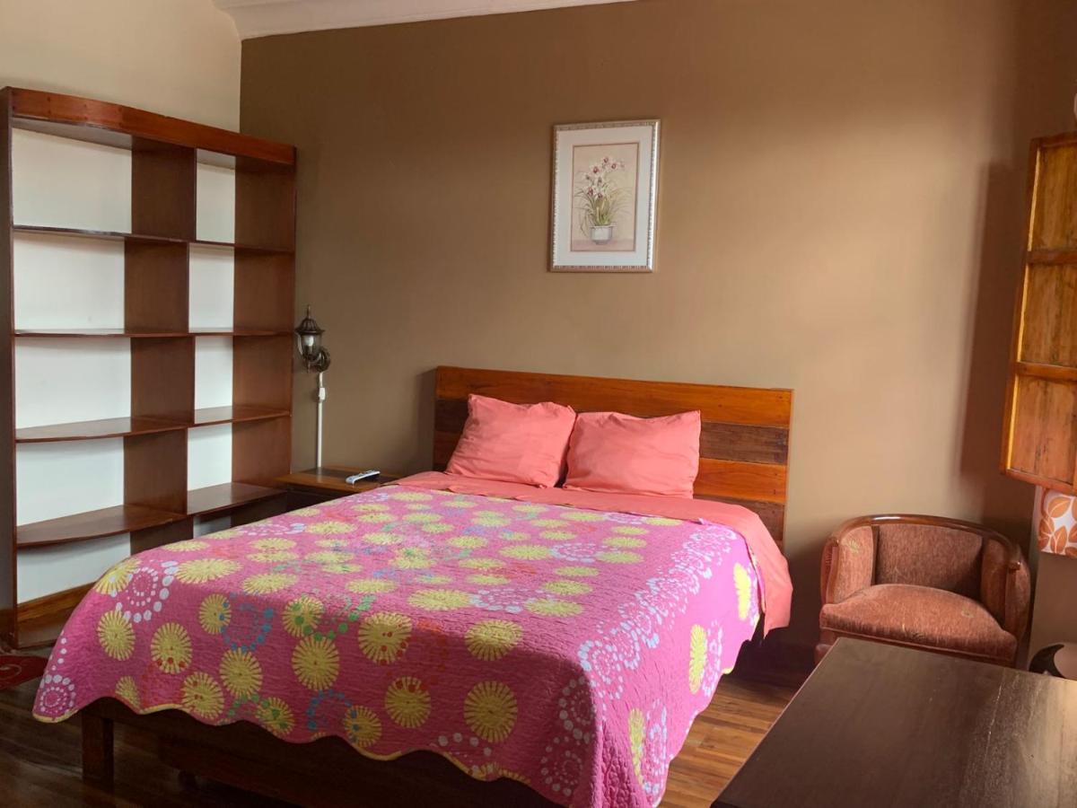 Hostel Santa Canela Cuenca Zewnętrze zdjęcie